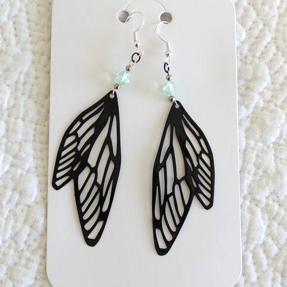 Black Long Chain Hard Candy Necklace Set / Fairy Wing Earrings - Picture 3 of 9